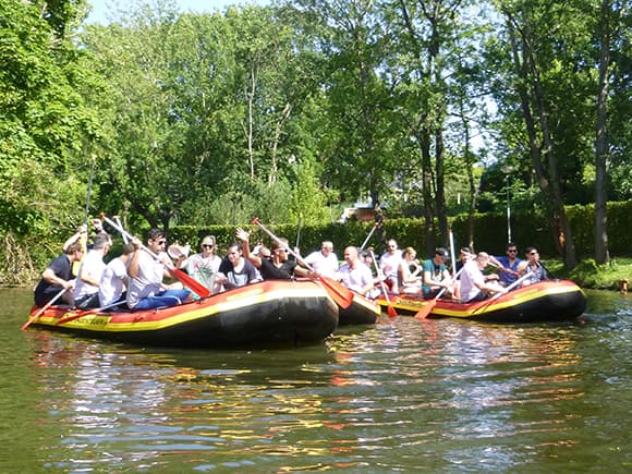 Erfrischender Teamausflug auf der Oker