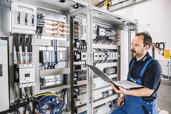 Schaltschrankbau - Bild 1